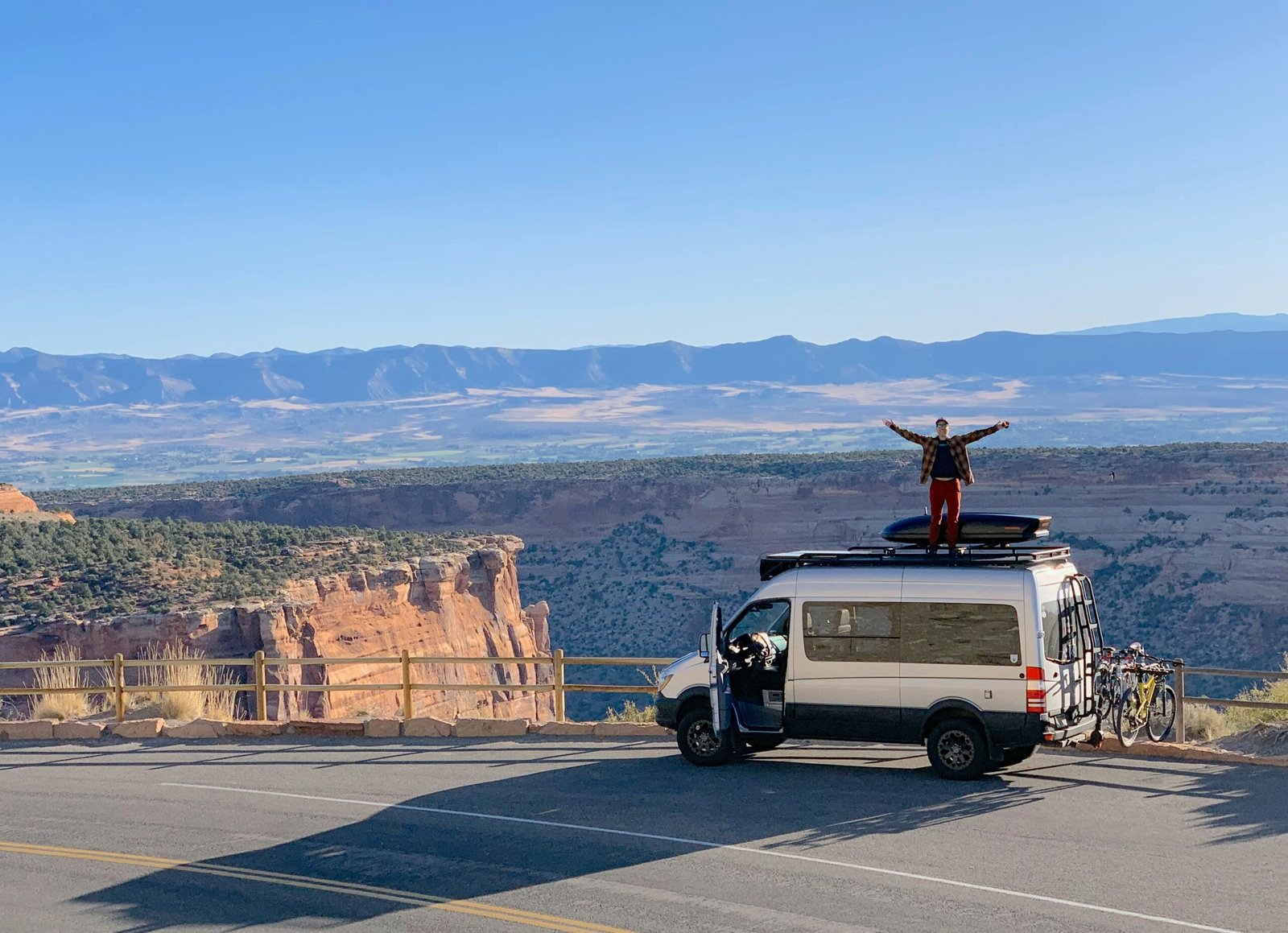 Van Life in the USA: The Complete Guide to Living on the Road